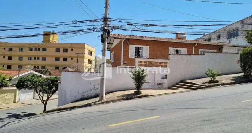 Vende-se casa residencial de 3 dormitórios sendo 1 suíte no jardim quisisana