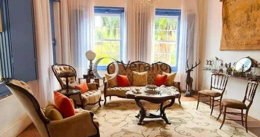 Fazenda centenária restaurada, datada de 1880 no circuito das águas paulista