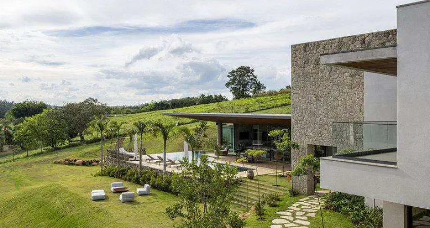 Casa da mata – uma obra-prima de fábio muzetti em meio à natureza preservada
