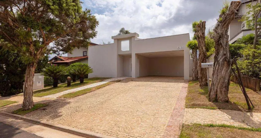 Casa Alto Padrão no Alphaville Campinas | 4 Suítes | 640m² de Terreno | Totalmente Reformada