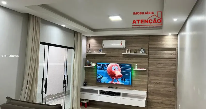 Linda casa no galo branco com 2- dormitórios planejados e cozinha!