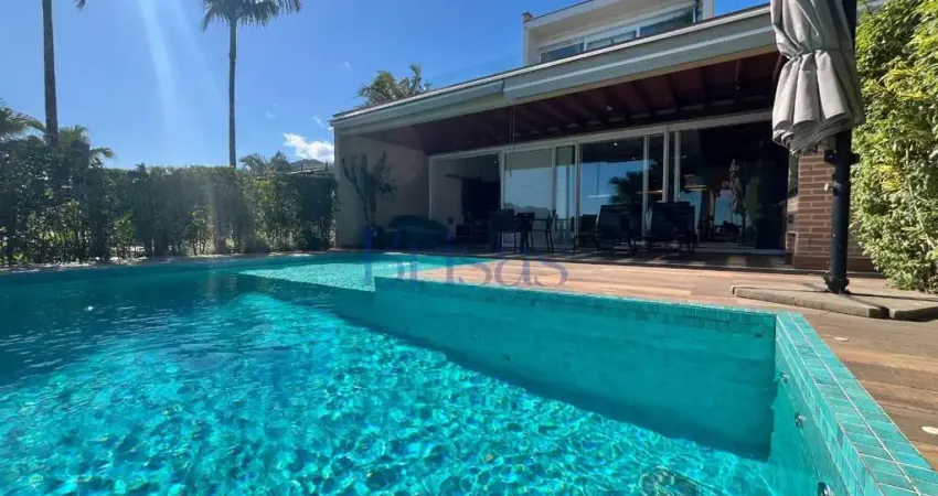 Casa em condomínio fechado com 4 quartos para alugar na Rua Peruíbe, 3, Juquehy, São Sebastião