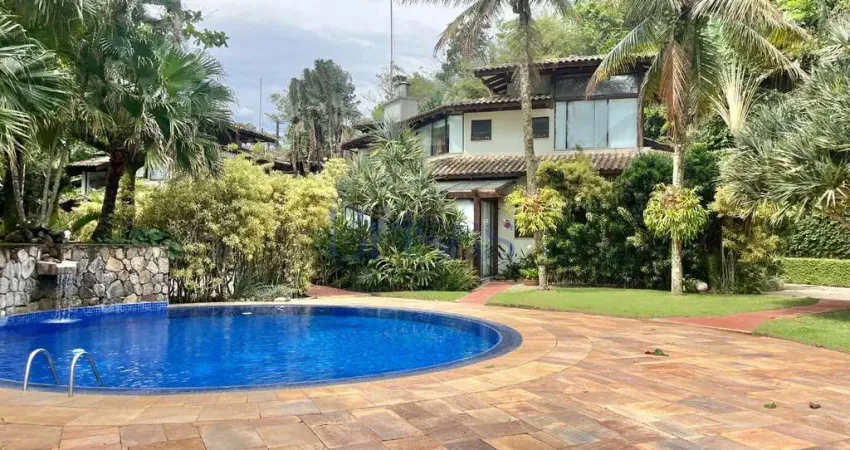 Casa em condomínio fechado com 5 quartos à venda na Avenida Patriarca Antônio José Marques, 154, Camburi, São Sebastião