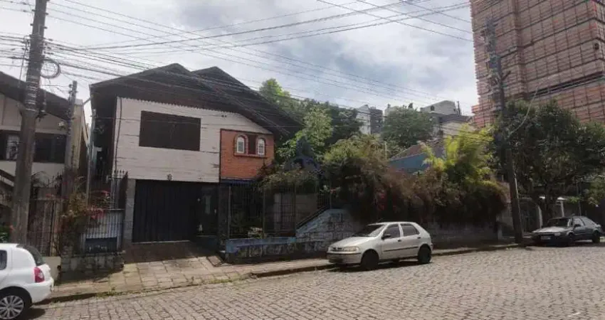 Casa com 2 terrenos 4 dormitórios à venda em panazzolo, caxias do sul