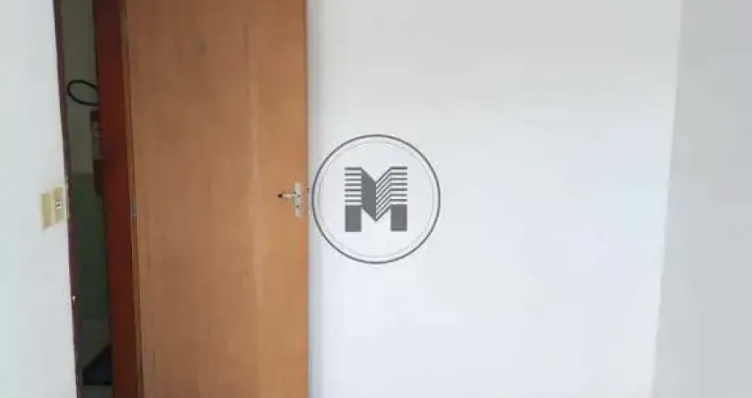 Apartamento com 2 quartos para alugar no Centro, Potim