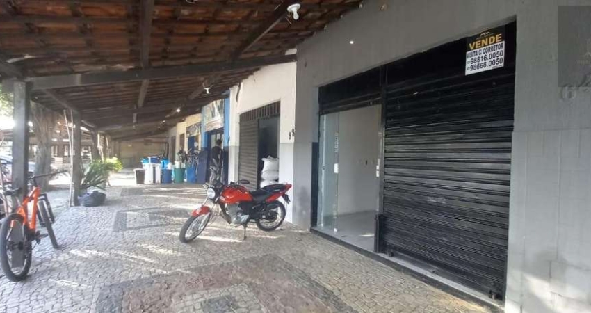 Sala Comercial/Usada para Venda em Fortaleza, Cidade dos Funcionários, 1 banheiro, 20 vagas
