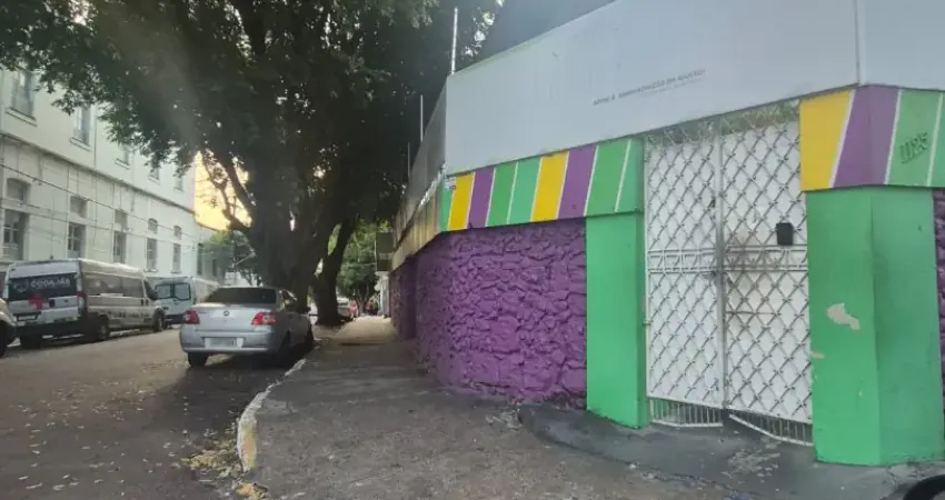 Casa esquina centro - av joaquim nabuco com huascar de figueiredo