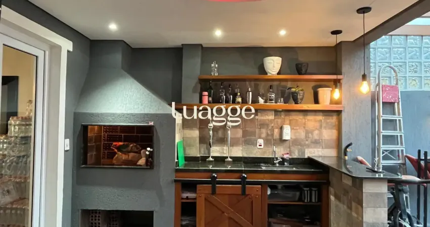 Casa com 3 quartos à venda na Rua Carlos Maximiliano Fayet, 180, Hípica, Porto Alegre