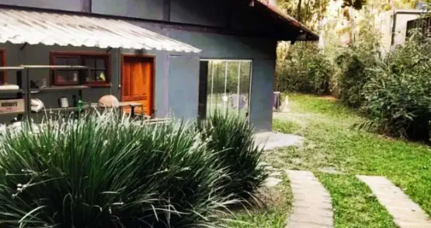 Abaixou o preço!! araras vendo casa de campo com 3 quartos r$ 700.000,00