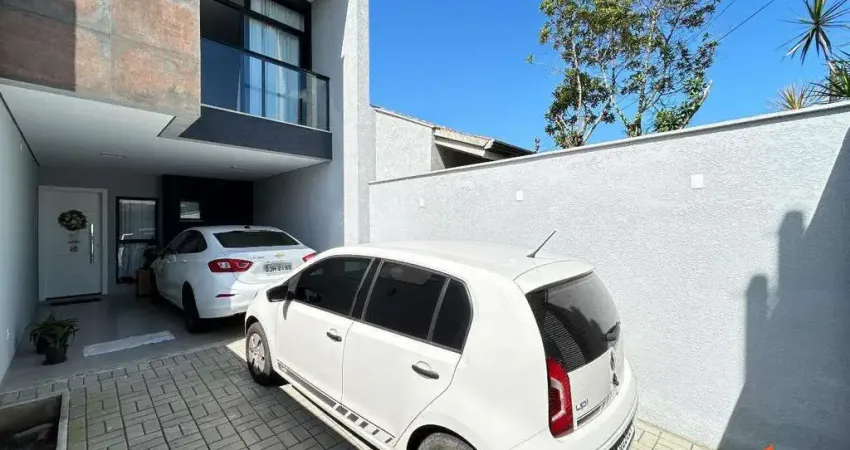 Casa com 3 quartos à venda na Rua Porto Alegre, 27, Guanabara, Joinville