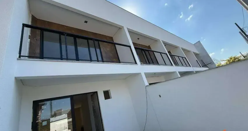 Casa com 2 quartos à venda na Rua Professora Sinhazinha, 53, Saguaçu, Joinville