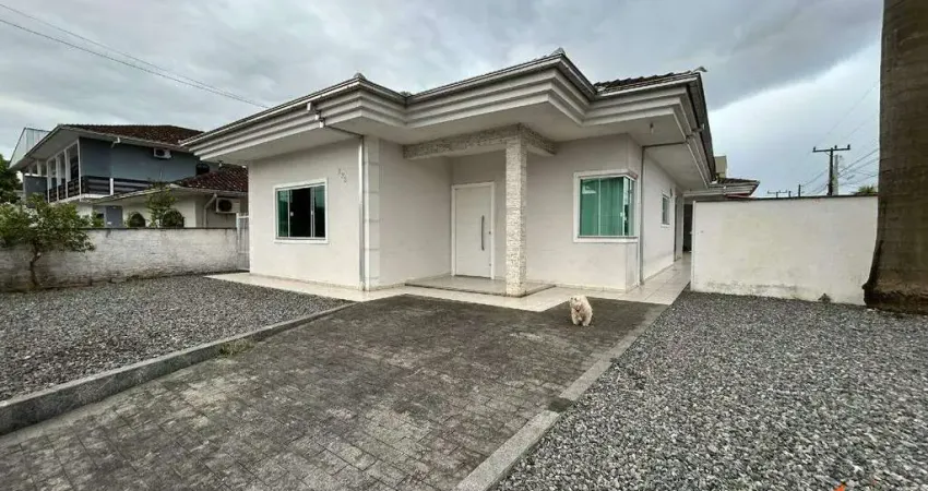Casa com 4 quartos à venda na Rua Papa João Paulo I, 278, Jardim Iririú, Joinville