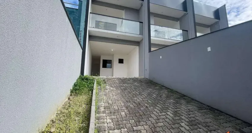 Casa com 3 quartos à venda na Rua João Paul, 243, Floresta, Joinville