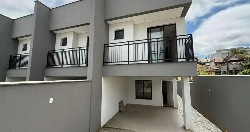 Casa com 3 quartos à venda na Rua Gago Coutinho, 148, Guanabara, Joinville