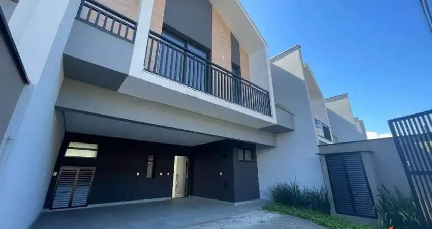 Casa com 3 quartos à venda na Rua Herval do Oeste, 147, Saguaçu, Joinville