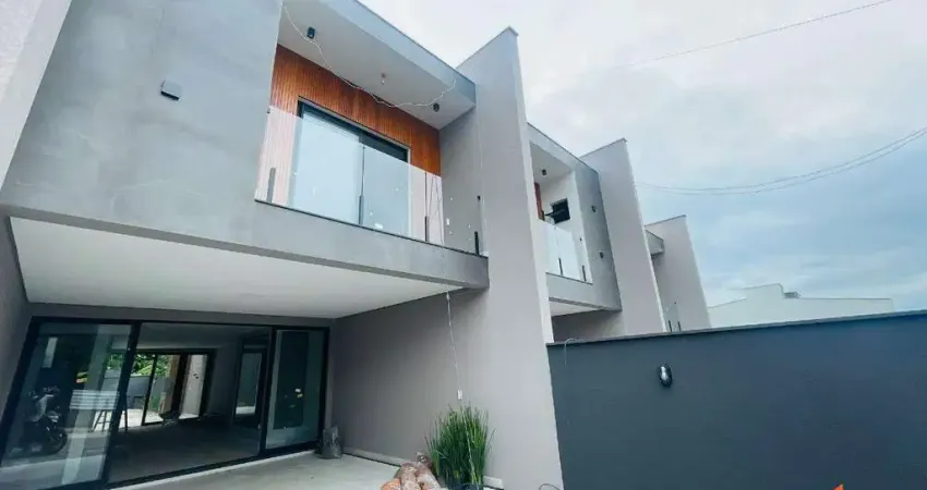 Casa com 3 quartos à venda na Rua Pio XII, 224, Bom Retiro, Joinville