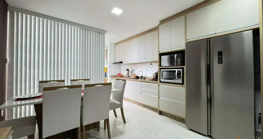 Casa com 2 quartos à venda na Rua Professor Ludwig Freitag, 98, Santo Antônio, Joinville