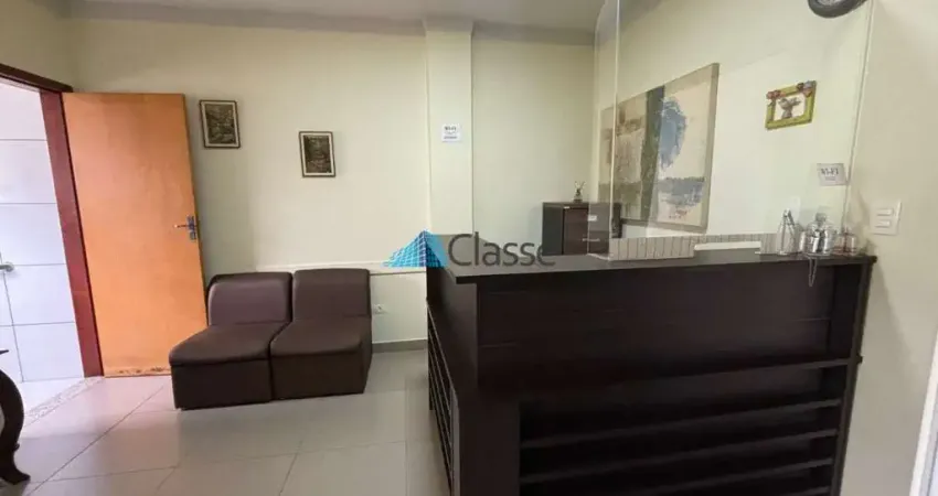 Sala comercial com 3 salas para alugar na Rua das Camélias, 326, Conjunto Habitacional Inocente Vila Nova Júnior, Maringá