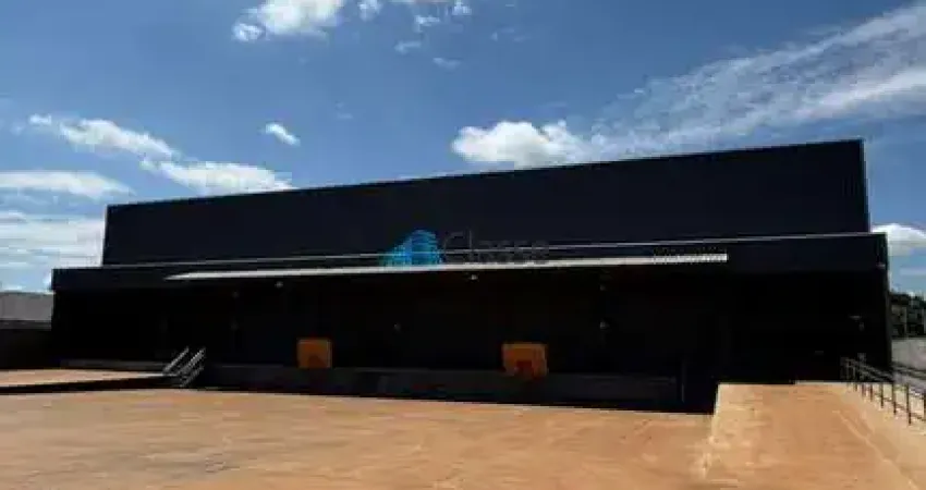 Barracão / Galpão / Depósito com 4 salas para alugar na Avenida Prefeito Sincler Sambatti, 9822, Jardim Bertioga, Maringá