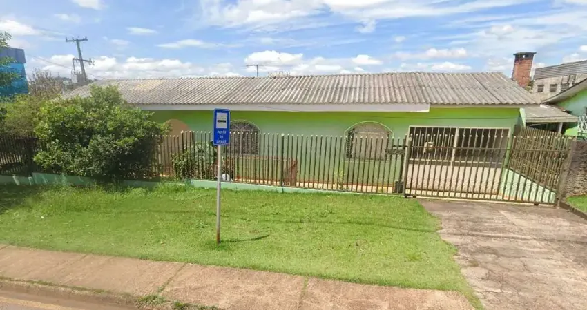 Casa com 2 quartos para alugar na Rua Nereu Ramos, Centro, Cascavel