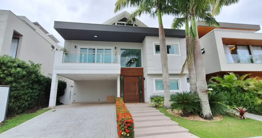 Alphaville mansão 5 suítes porteira fechada ( mobiliada ) vazia documentação ok! estuda proposta! permuta!