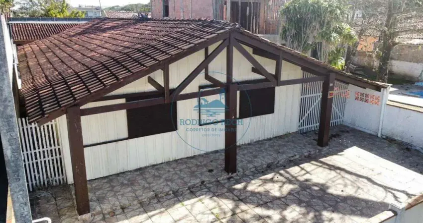 Casa de 5 quartos, no bairro balneario caravelas, em matinhos