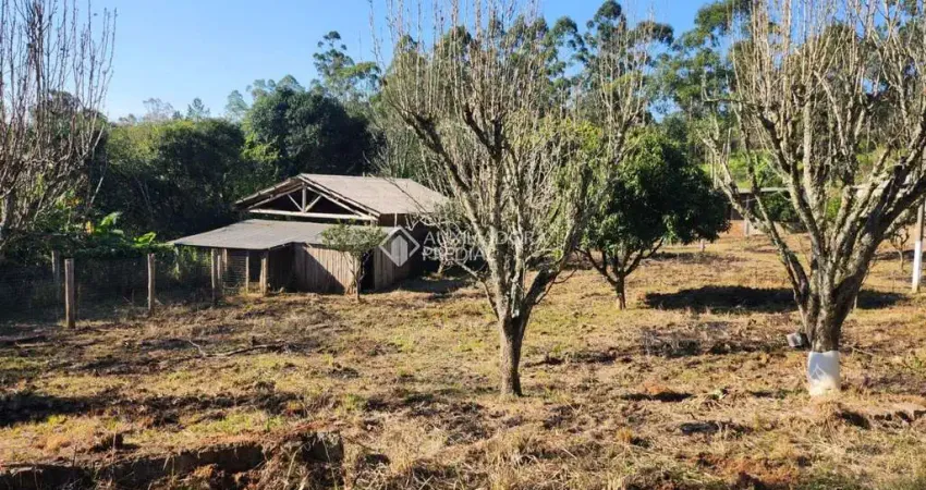 Fazenda à venda na Avenida João Antônio Silveira, 6373, Restinga, Porto Alegre