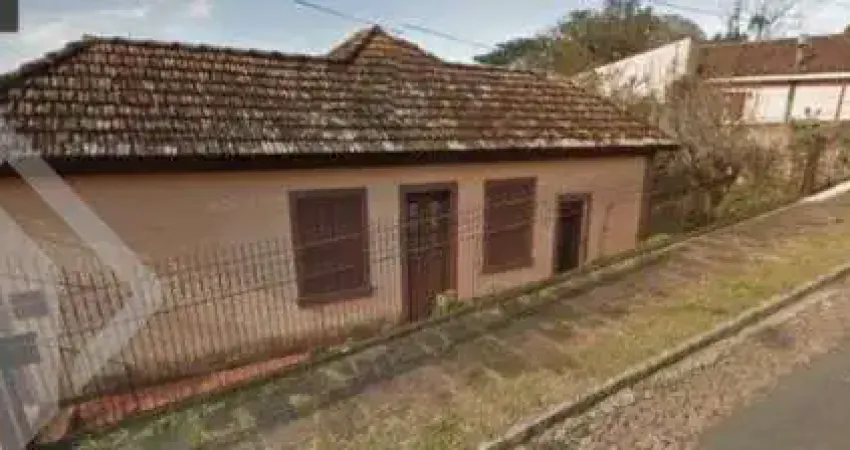 Terreno à venda na Travessa Luiz Tamanini, 135, Teresópolis, Porto Alegre