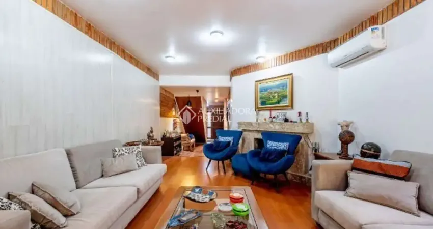 Casa com 2 quartos à venda na Rua Domingos Crescêncio, 661, Santana, Porto Alegre