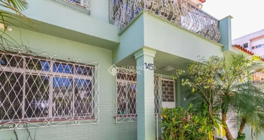 Casa em condomínio fechado com 3 quartos à venda na Rua Doutor Rodrigues Alves, 145, Chácara das Pedras, Porto Alegre