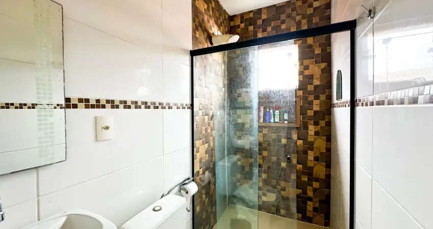 Casa a venda na murta parte de cima 

casa 2 piso
 ótima oportunidade