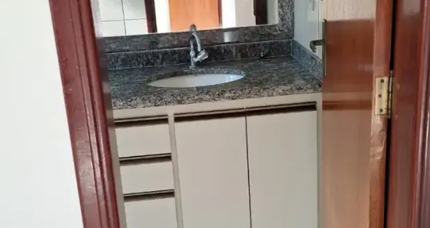 Casa no bairro brasília, funcional, segura, boa localização