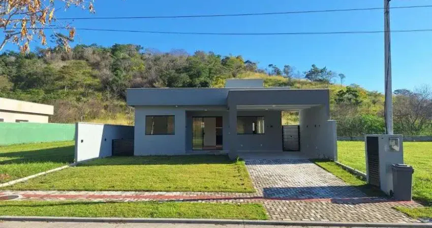Casa em condomínio fechado com 3 quartos à venda na Rodovia Ernani do Amaral Peixoto, 15393, Inoã, Maricá