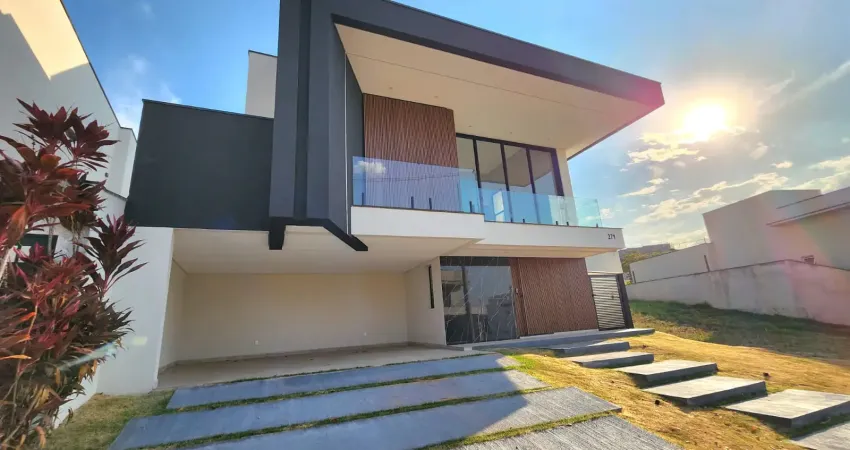 Casa a venda 4 dormitórios 220 m², terreno 389m² em condomínio clube