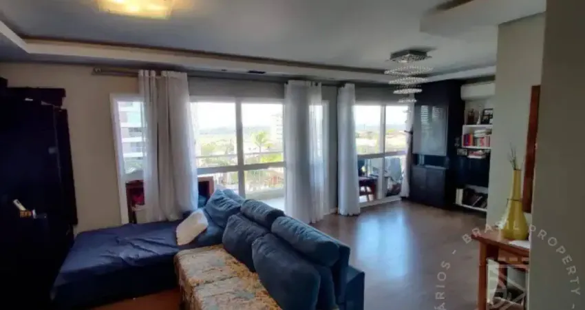 Apartamento com 3 quartos, sendo 1 suíte 122 m² em Condomínio Resort