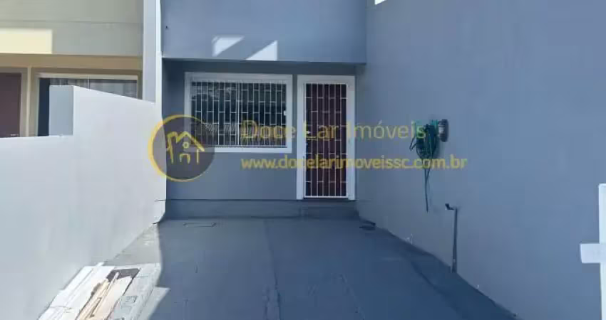 Casa com 2 quartos à venda na Avenida Paulo Roberto Vidal, 000, Bela Vista, Palhoça