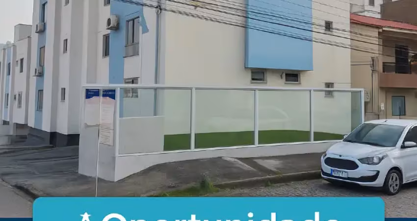 Apartamento com 2 quartos à venda na Avenida Leoberto Leal, Barreiros, São José