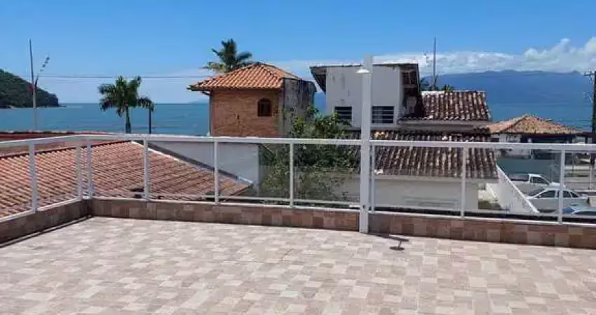 Sobrado caraguatatuba a 50 metros da praia martins de sá.