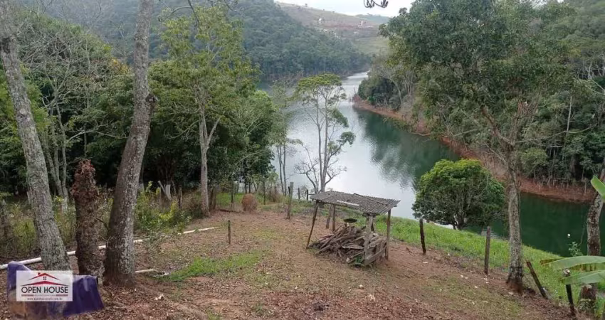 Chácara nas margens da represa jaguari são josé dos campos.