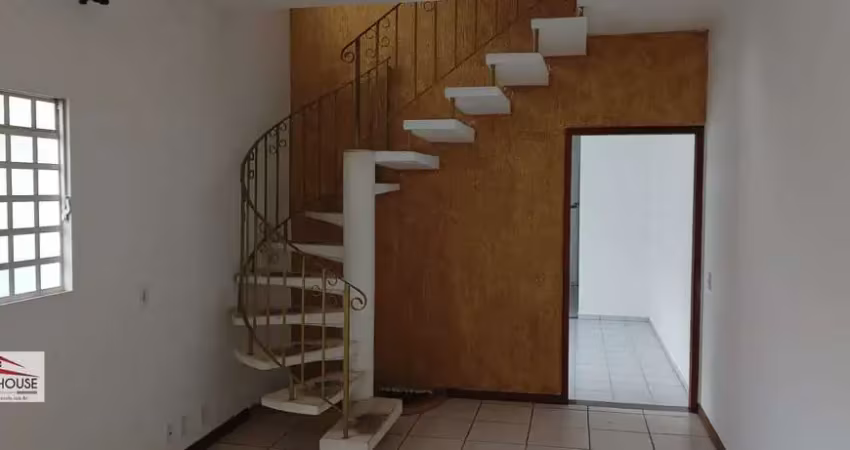 Casa com 3 quartos para alugar na Rua Osasco, 80, Jardim das Indústrias, São José dos Campos