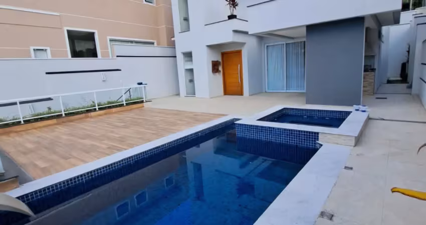 Imóvel para locação no condomínio ecopark, 3 suítes, espaço gourmet completo com piscina e spa aquecido, churrasqueira, ar condicionado e planejados