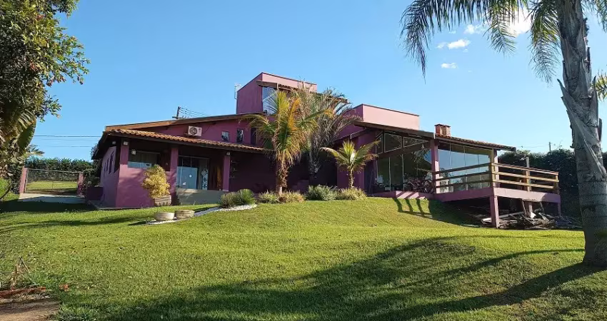 Excelente casa térrea no condomínio residencial chácaras união - rio das pedras/sp
