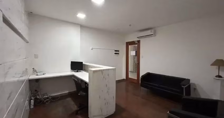 Sala comercial para alugar na Avenida Antônio Carlos Magalhães, 3244, Caminho das Árvores, Salvador