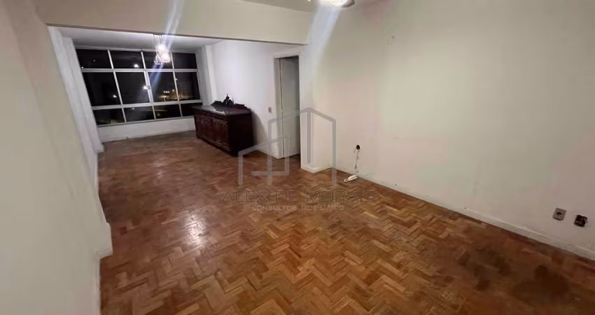 Apartamento 3 quartos, 2 banheiros, bem arejado muito bem localiza Parque Moscoso