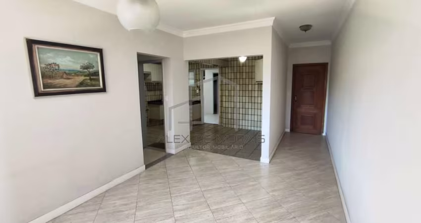 Excelente apartamento à venda, Centro, Vitória, ES. Distribuído em 3 amplos dormitórios, sendo 1 su