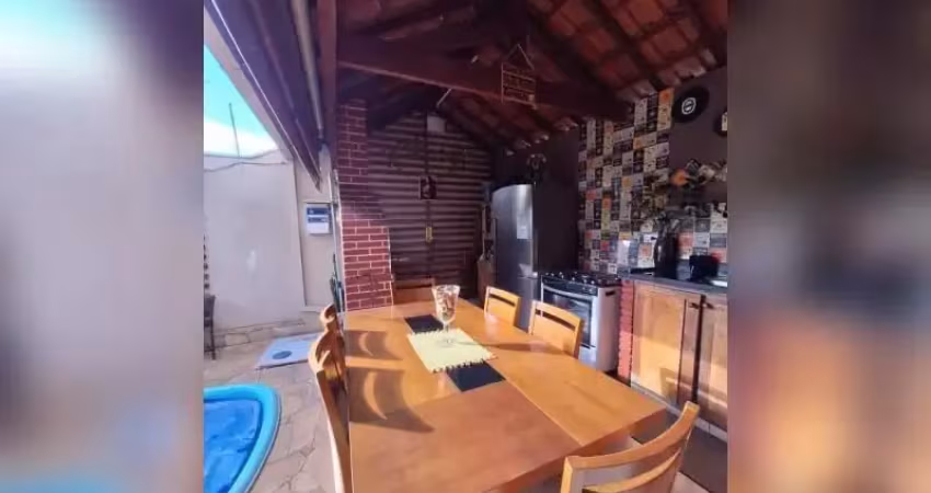 Casa com 3 quartos à venda na Rua Antônio Daniel Dalcuche Filho, Uberaba, Curitiba