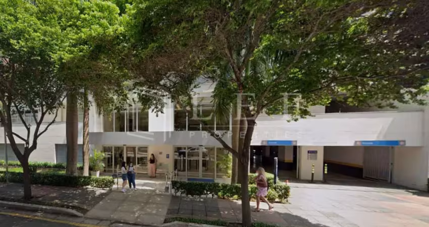 Casa comercial para alugar na Alameda dos Maracatins, --, Moema, São Paulo