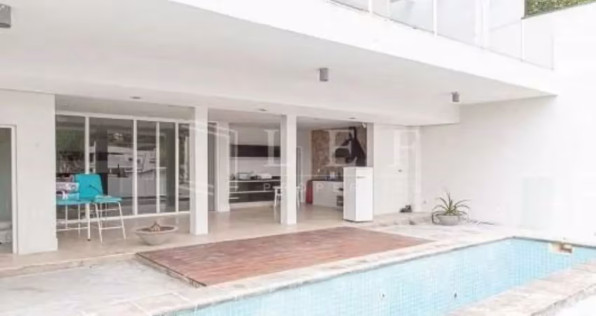 Casa com 4 quartos à venda na Rua Sílvio Portugal, --, Pacaembu, São Paulo