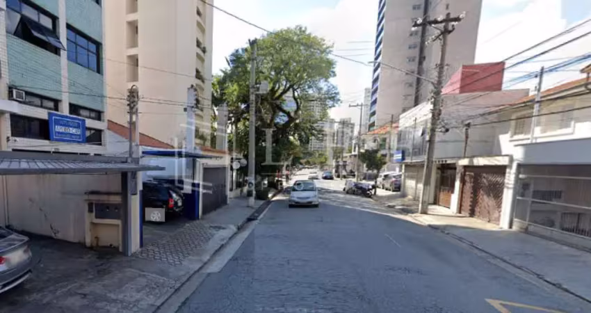 Casa em condomínio fechado com 3 quartos para alugar na Travessa Waldemar Mainardi, --, Vila Olímpia, São Paulo