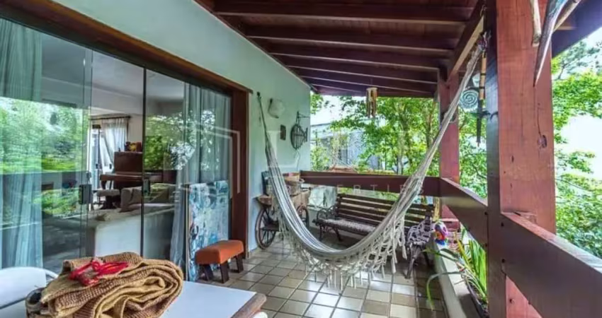 Casa com 5 quartos à venda na Rua Traipu, --, Pacaembu, São Paulo